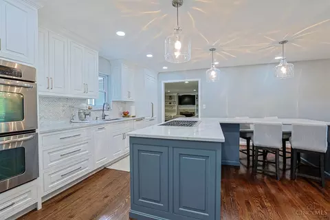 Kitchen - 6200 Margo Ln, Cincinnati, OH 45227 photo 3 of 5