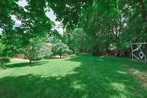 Exterior - 6200 Margo Ln, Cincinnati, OH 45227 photo 6 of 21