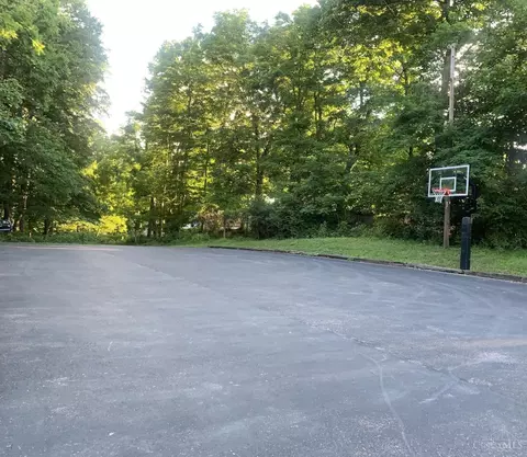 Exterior - 6200 Margo Ln, Cincinnati, OH 45227 photo 20 of 21