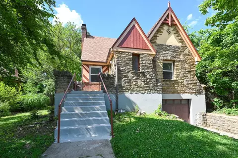 3948 Holman Cir, Silverton, OH 45236