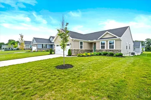 4323 Cedar Grove Ct, Batavia, OH 45103