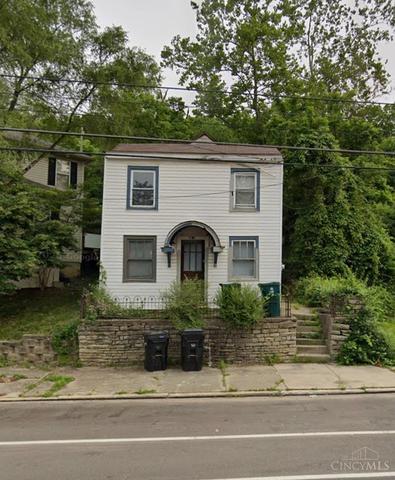 2588 Riverside Dr, Cincinnati, OH 45202