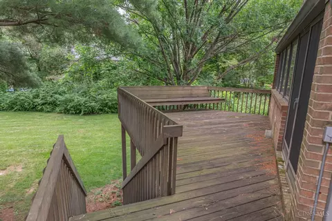 Exterior - 514 Shambord Cir, Kettering, OH 45429 photo 5 of 22
