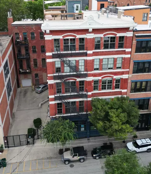 214 14th St, Cincinnati, OH 45202