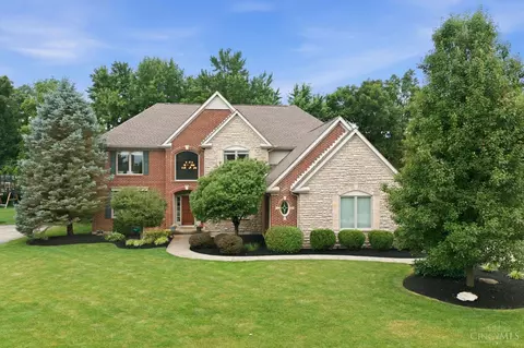 6678 Sandy Shores Dr, Loveland, OH 45140