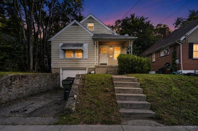 1824 Sterling Ave, Cincinnati, OH 45239