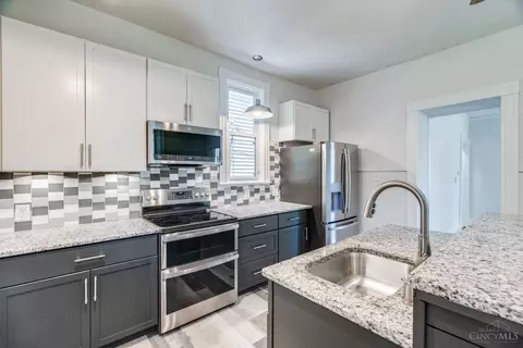 Kitchen - 3623 Wabash Ave, Cincinnati, OH 45207 photo 7 of 7