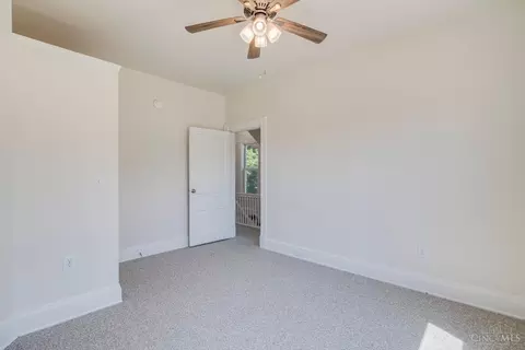 Bedroom - 3623 Wabash Ave, Cincinnati, OH 45207 photo 5 of 9