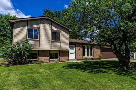8187 Woodward Dr, West Chester, OH 45069