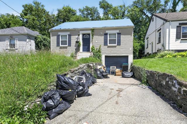 5804 Argus Rd, Cincinnati, OH 45224