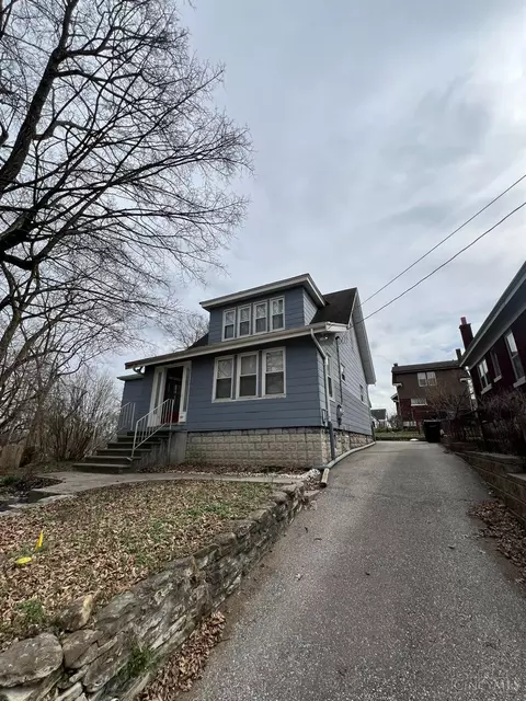 451 Lloyd Pl, Cincinnati, OH 45219 photo 25