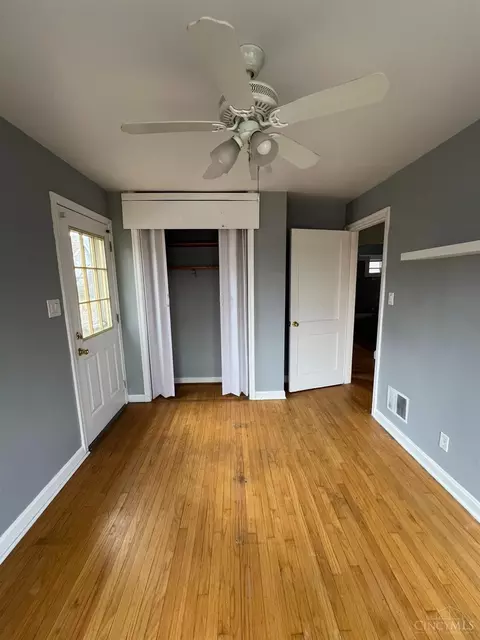 451 Lloyd Pl, Cincinnati, OH 45219 photo 11