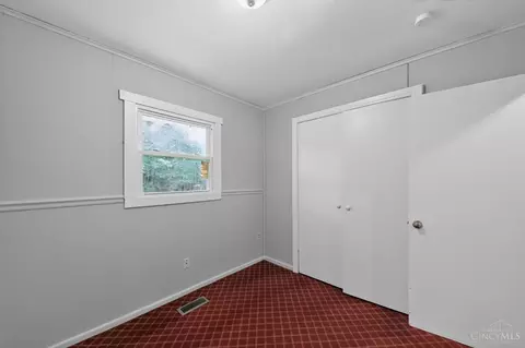 9670 Pippin Rd, Cincinnati, OH 45231 photo 22