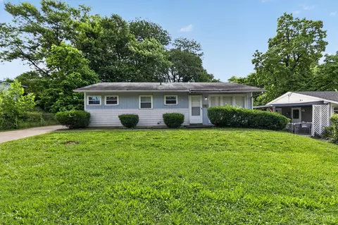 9670 Pippin Rd, Cincinnati, OH 45231 photo 1