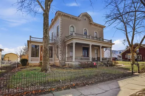 321 East St, Washington Court Hous, OH 43160