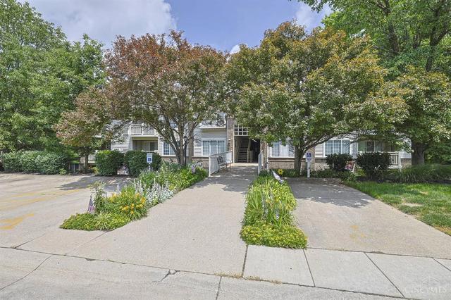 9800 Regatta Dr, Cincinnati, OH 45252