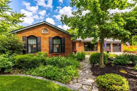 6 Mckee Ave, Oxford, OH 45056