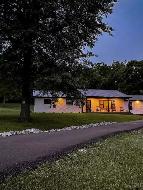 2278 Snyder Rd, Batavia, OH 45103