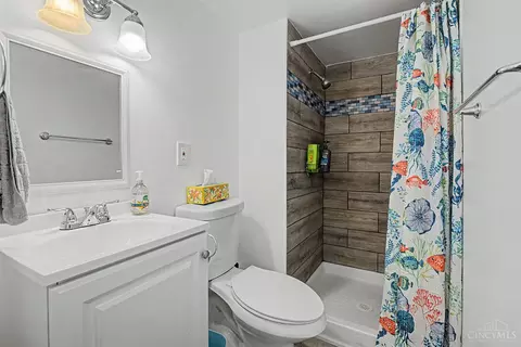 2460 Kipling Ave, Cincinnati, OH 45239 photo 38