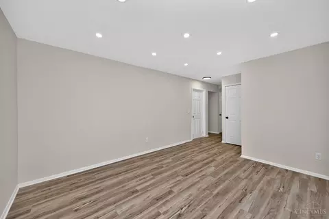 Living - 932 Glasgow Dr, Forest Park, OH 45240 photo 6 of 6
