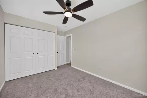 Bedroom - 932 Glasgow Dr, Forest Park, OH 45240 photo 5 of 9