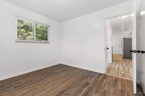 Bedroom - 4947 Charlemar Dr, Cincinnati, OH 45227 photo 2 of 8
