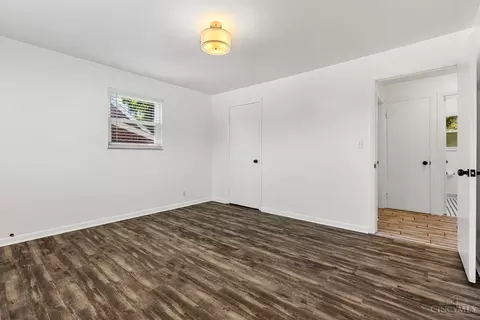 Bedroom - 4947 Charlemar Dr, Cincinnati, OH 45227 photo 3 of 8