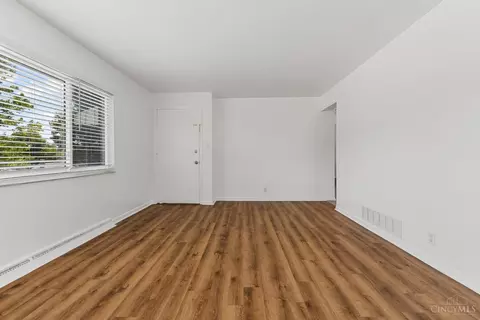 Living - 4947 Charlemar Dr, Cincinnati, OH 45227 photo 2 of 3