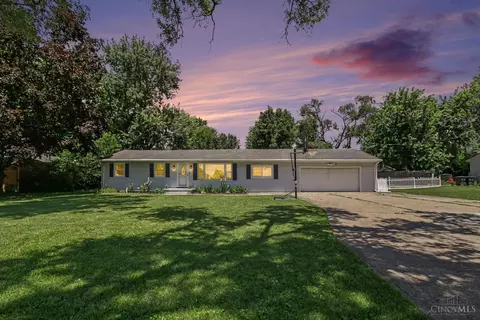 6954 Hendrickson Rd, Middletown, OH 45044