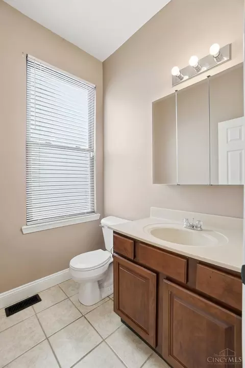 Bath - 3072 Sidney Ave, Cincinnati, OH 45225 photo 1 of 2