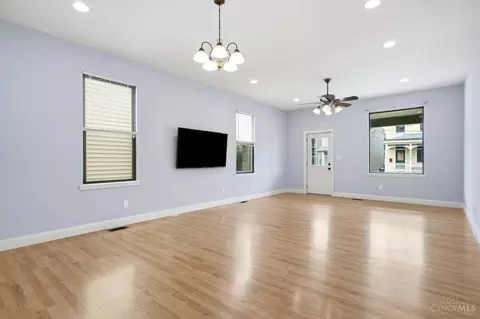 Living - 3072 Sidney Ave, Cincinnati, OH 45225 photo 2 of 2