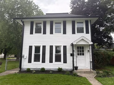 214 Columbus Ave, Lebanon, OH 45036