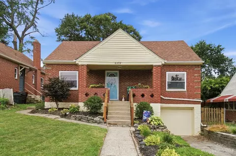 8319 Banbury St, Cincinnati, OH 45216