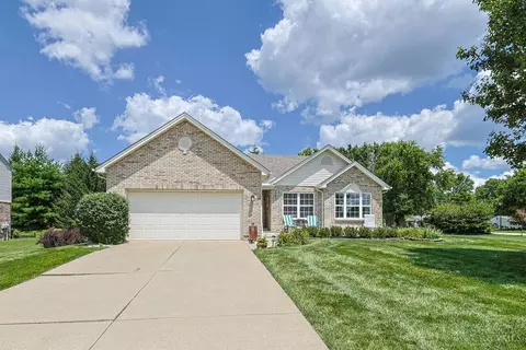 6077 Deer Crossing Ct, Milford, OH 45150