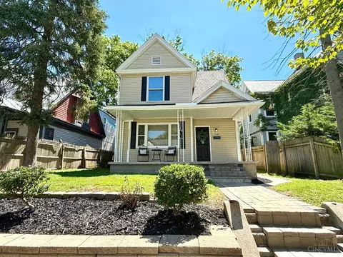 216 East St, Lebanon, OH 45036