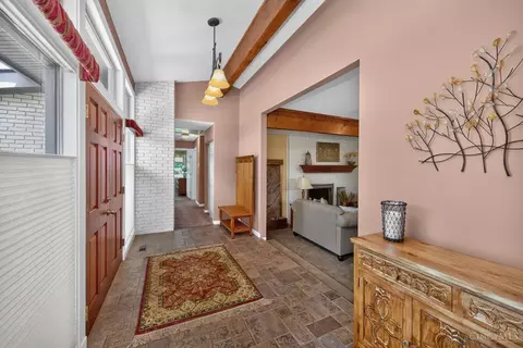 Entry Way - 3078 Ebenezer Rd, Cincinnati, OH 45233 photo 1 of 3