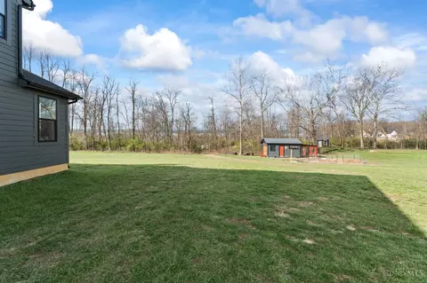 Exterior - 2425 Middleboro Rd, Clarksville, OH 45113 photo 9 of 18