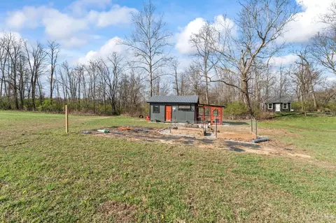 Exterior - 2425 Middleboro Rd, Clarksville, OH 45113 photo 11 of 18