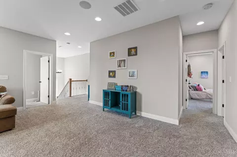 Entry Way - 2425 Middleboro Rd, Clarksville, OH 45113 photo 10 of 15