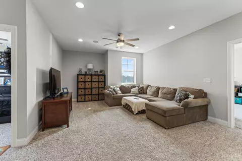 Entry Way - 2425 Middleboro Rd, Clarksville, OH 45113 photo 9 of 15