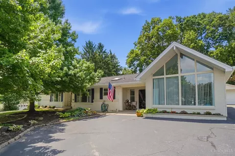 5689 Windermere Ln, Fairfield, OH 45014