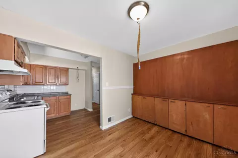 Other - 1703 Ashbrook Dr, Cincinnati, OH 45238 photo 3 of 8