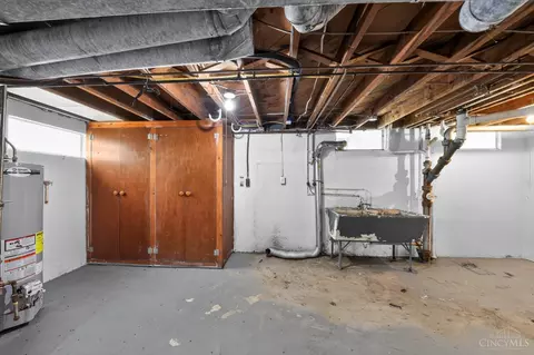 Other - 1703 Ashbrook Dr, Cincinnati, OH 45238 photo 6 of 8