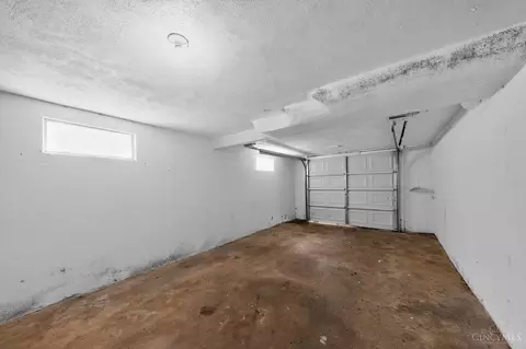 Other - 1703 Ashbrook Dr, Cincinnati, OH 45238 photo 5 of 8