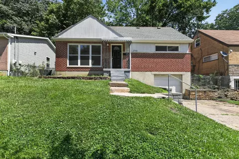 Other - 1703 Ashbrook Dr, Cincinnati, OH 45238 photo 2 of 8