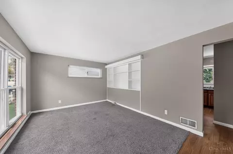 Living - 1703 Ashbrook Dr, Cincinnati, OH 45238 photo 1 of 3