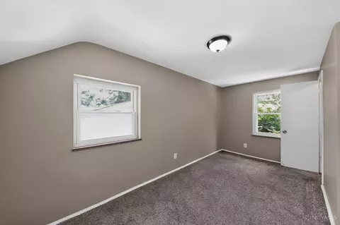 Bedroom - 1703 Ashbrook Dr, Cincinnati, OH 45238 photo 6 of 9