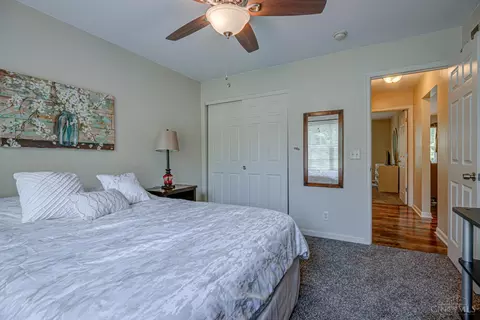 Bedroom - 7045 Vail Ct, Cincinnati, OH 45247 photo 5 of 9