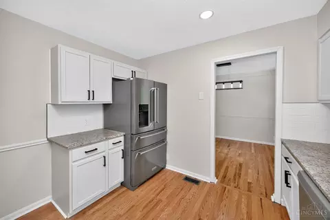 Kitchen - 1645 Mandarin Ct, Forest Park, OH 45240 photo 9 of 9