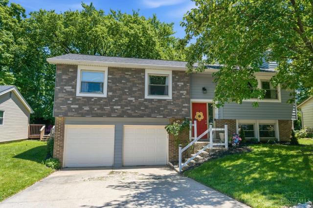 8242 Ravenwood Way, West Chester, OH 45069